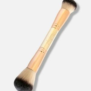 Maskcara NEW Blush & Bronzer Brush